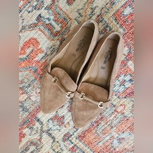 Women's Tan Loafers